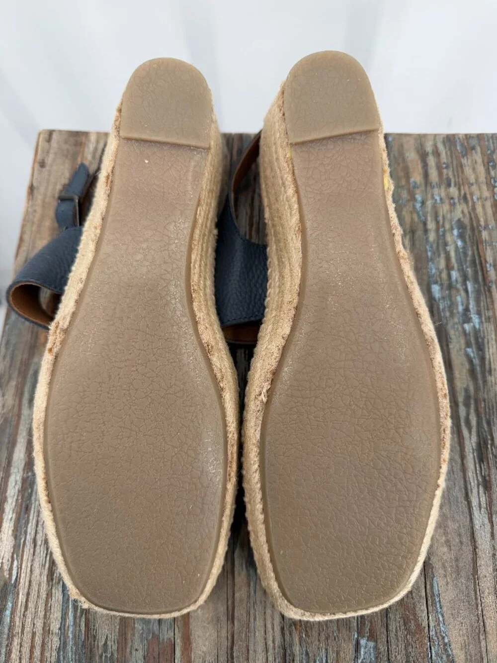 SoftWalk Hartley Navy Leather Espadrille Wedge Sandals Women's Size 9 Narrow